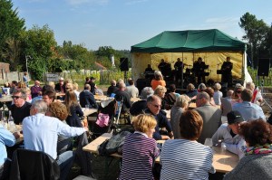 10088902445_d7665643c4_z