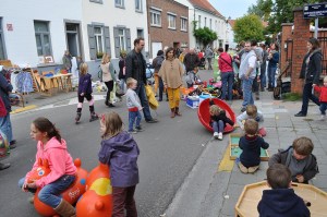 10089380233_b11b497e97_z